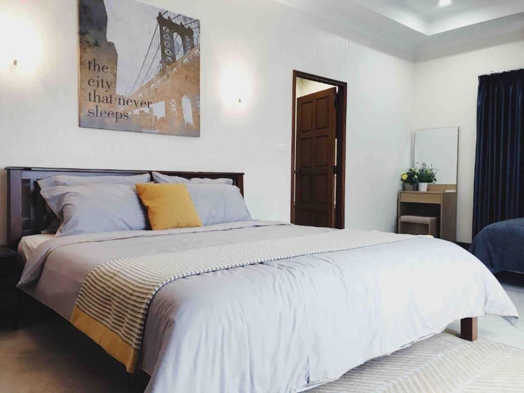 Majestic Pool Villas X Gsg Villa Pattaya